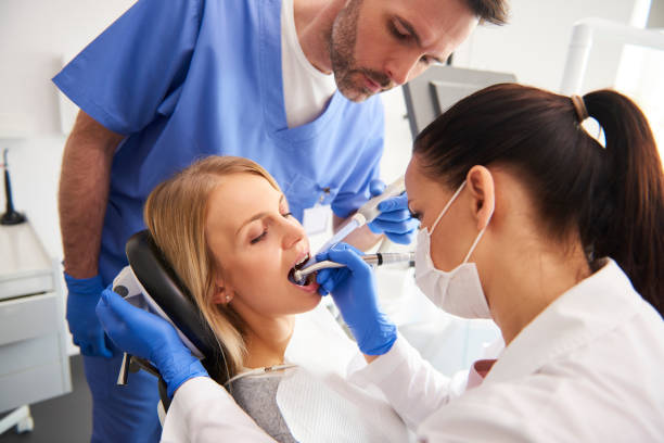 Best Tooth Extraction  in Surgoinsville, TN